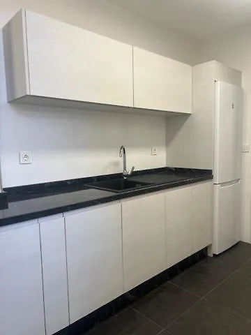 Playa Calle California, Parking Almeria Apartment